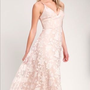 ⭐️SALE EVERLASTING ROMANCE BLUSH FLORAL MAXI DRESS
